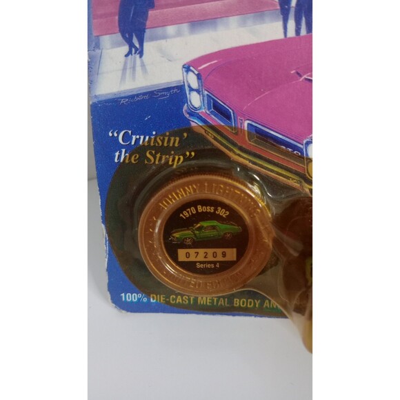 Johnny Lightning Muscle Cars U.S.A. 1970 Boss 302 1:64 Diecast Damaged Card - Picture 6 of 7